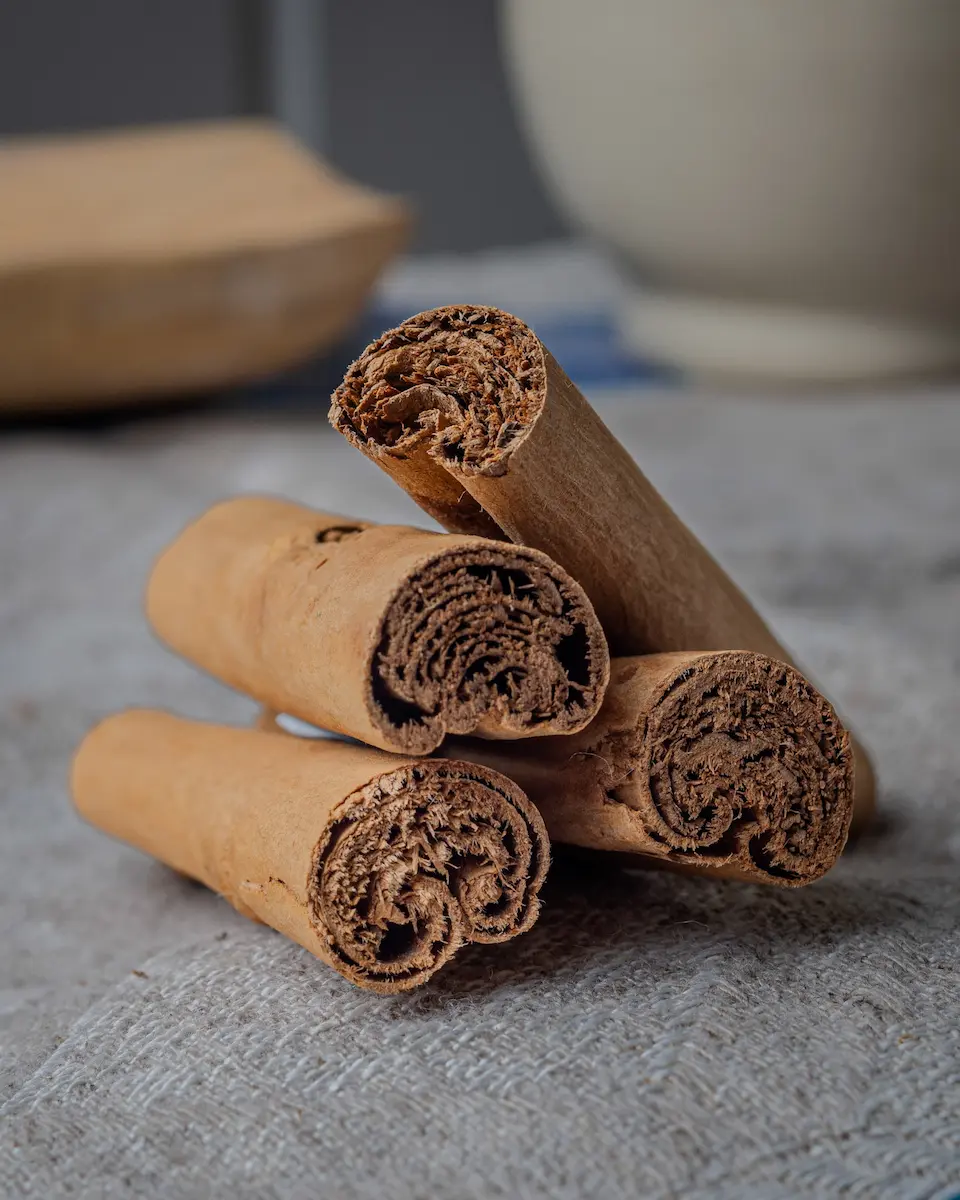 Close-up of dried cinnamon sticks