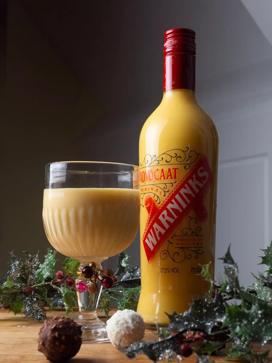 Bottle photography Warninks Advocaat